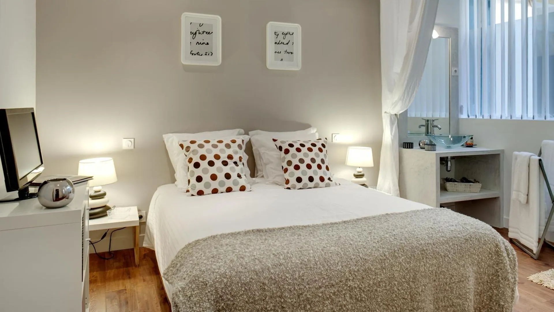 Beauregard Central Residence Paris 0*,  France