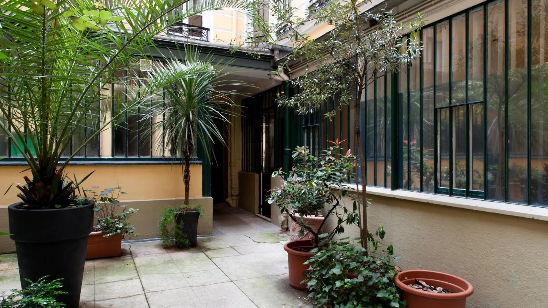 Beauregard Central Residence Paris France